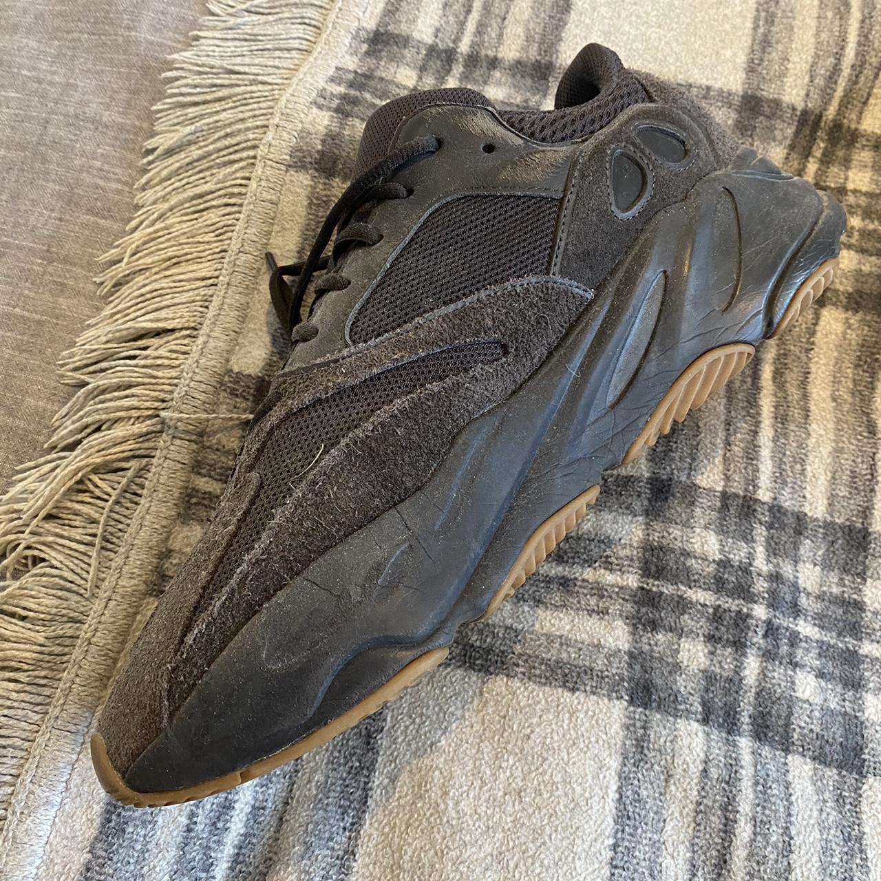 adidas yeezy boost 700 v2 utility black