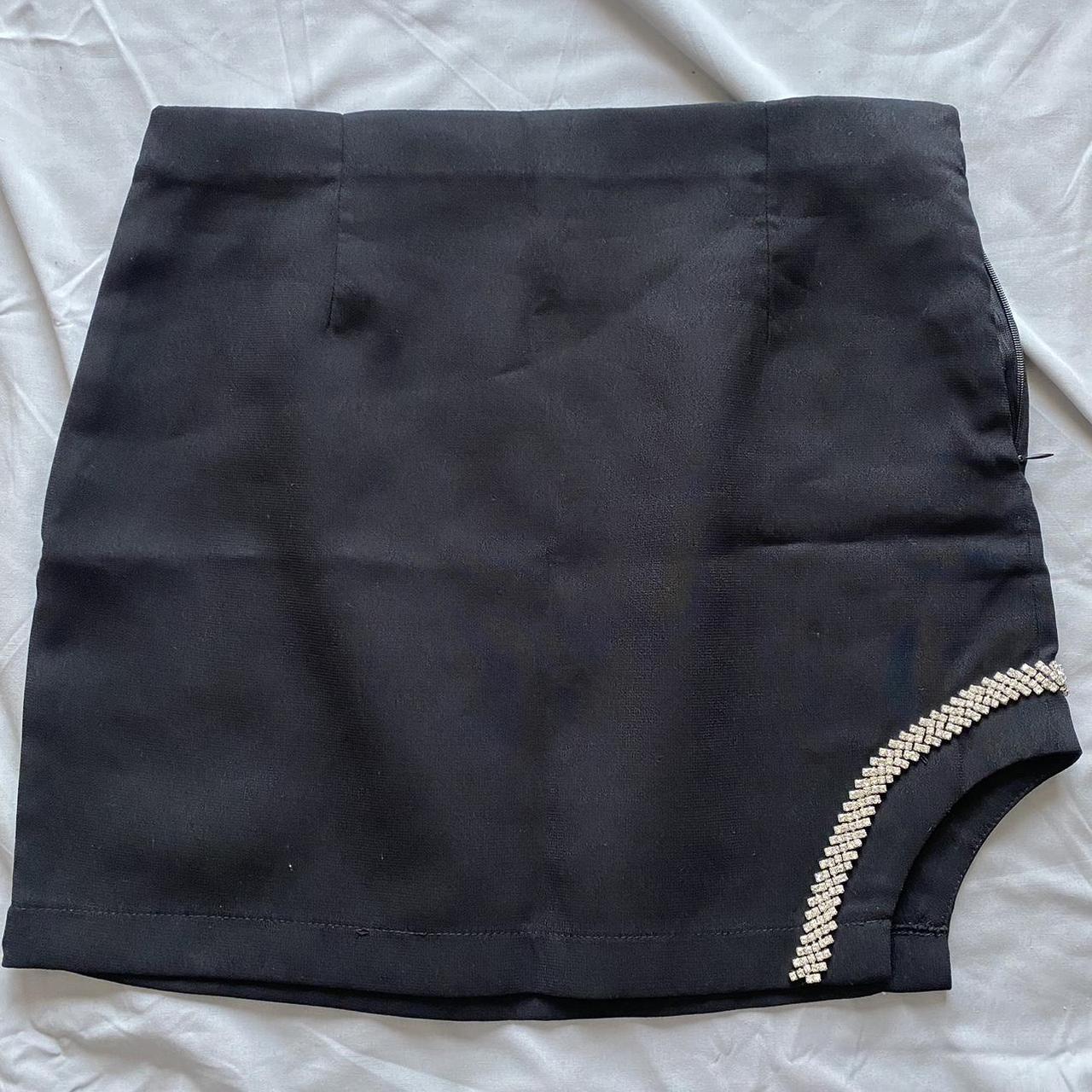 Black mini skirt Zara equivalent Fits true to size... - Depop