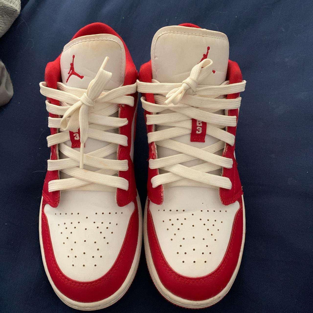 womens jordan 1 gym red
