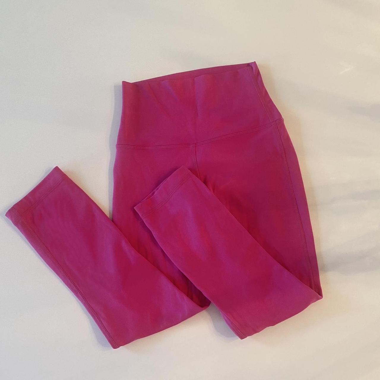 25” Lululemon sonic pink align leggings - Depop