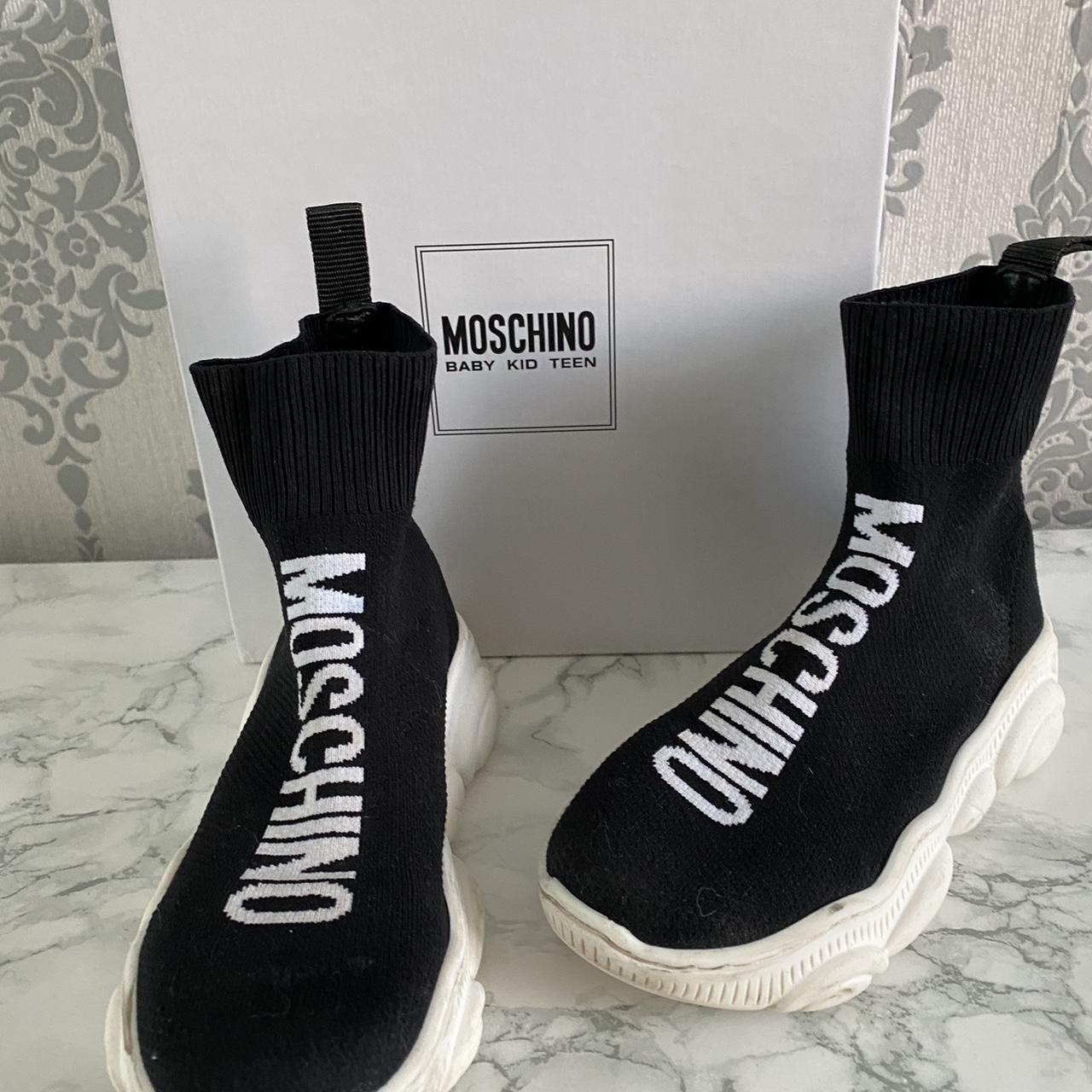 Moschino store shoes boys