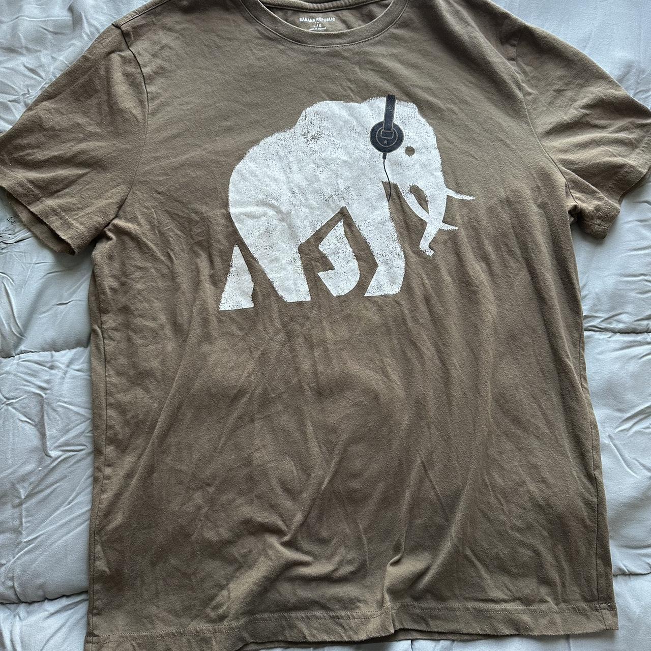 Elephant Banana Republic T Shirts BANANA REPUBLIC Elephant Print