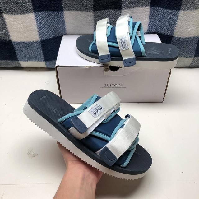 靴 SUICOKE GTA-PT05 - Navy x Gray Suicoke Gta Pt05 Flip Flops in Navy/Grey Suicoke