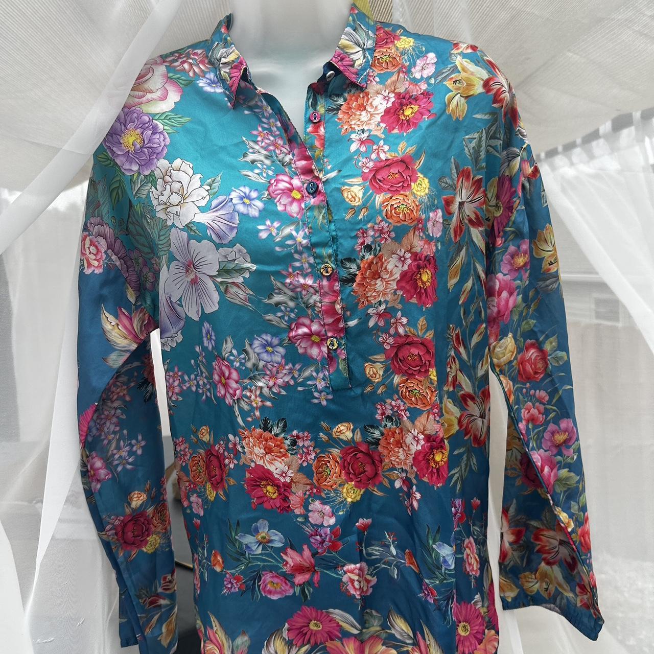 Johnny WAS Navy Floral Silk hot Blouse Top XS