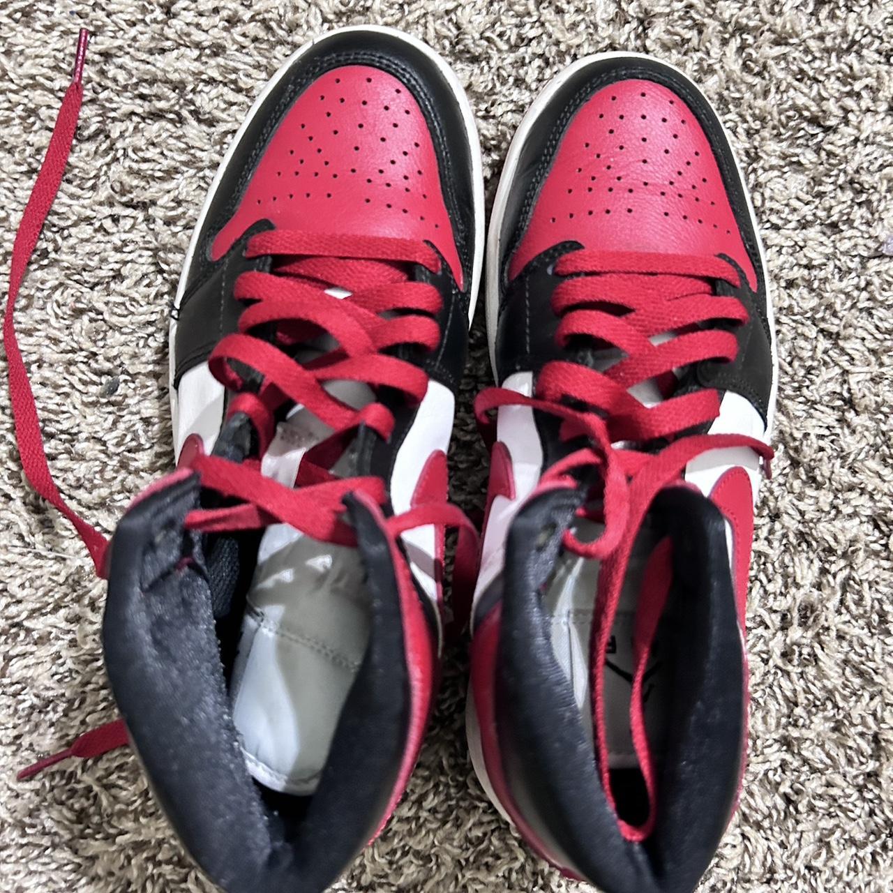 round toe jordans