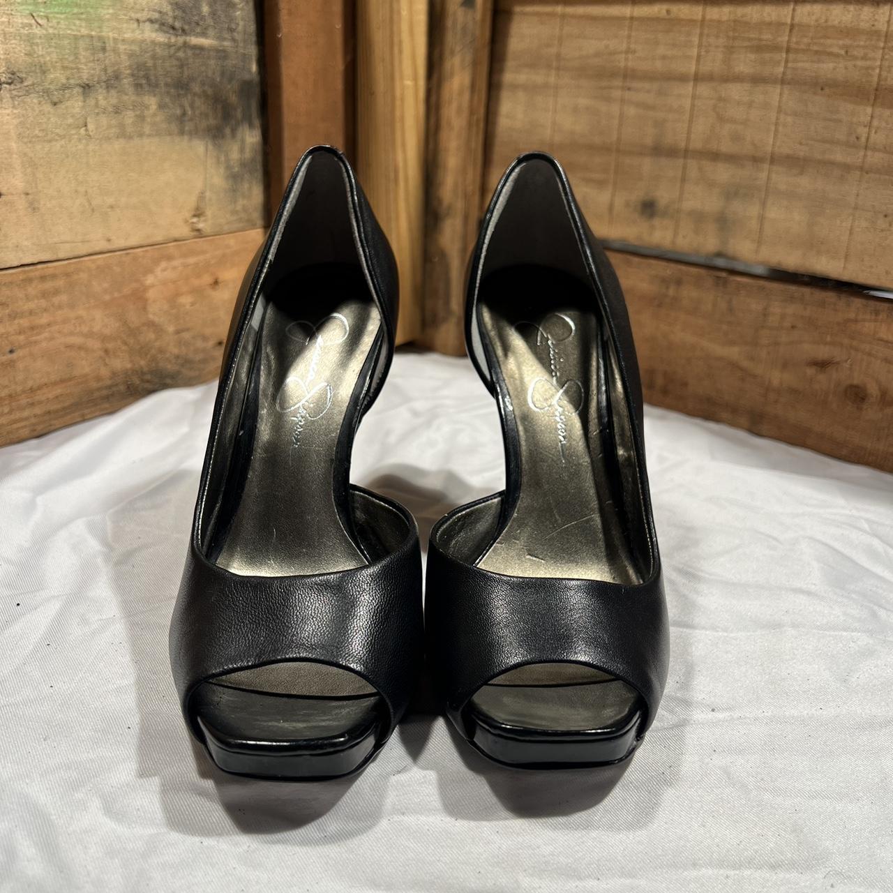 Jessica simpson black peep toe heels best sale