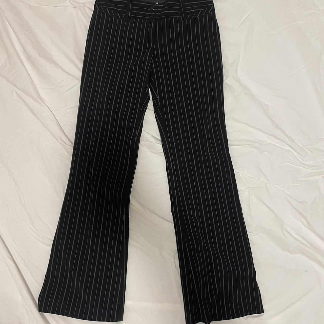Low rise pin-striped flare pants - Depop
