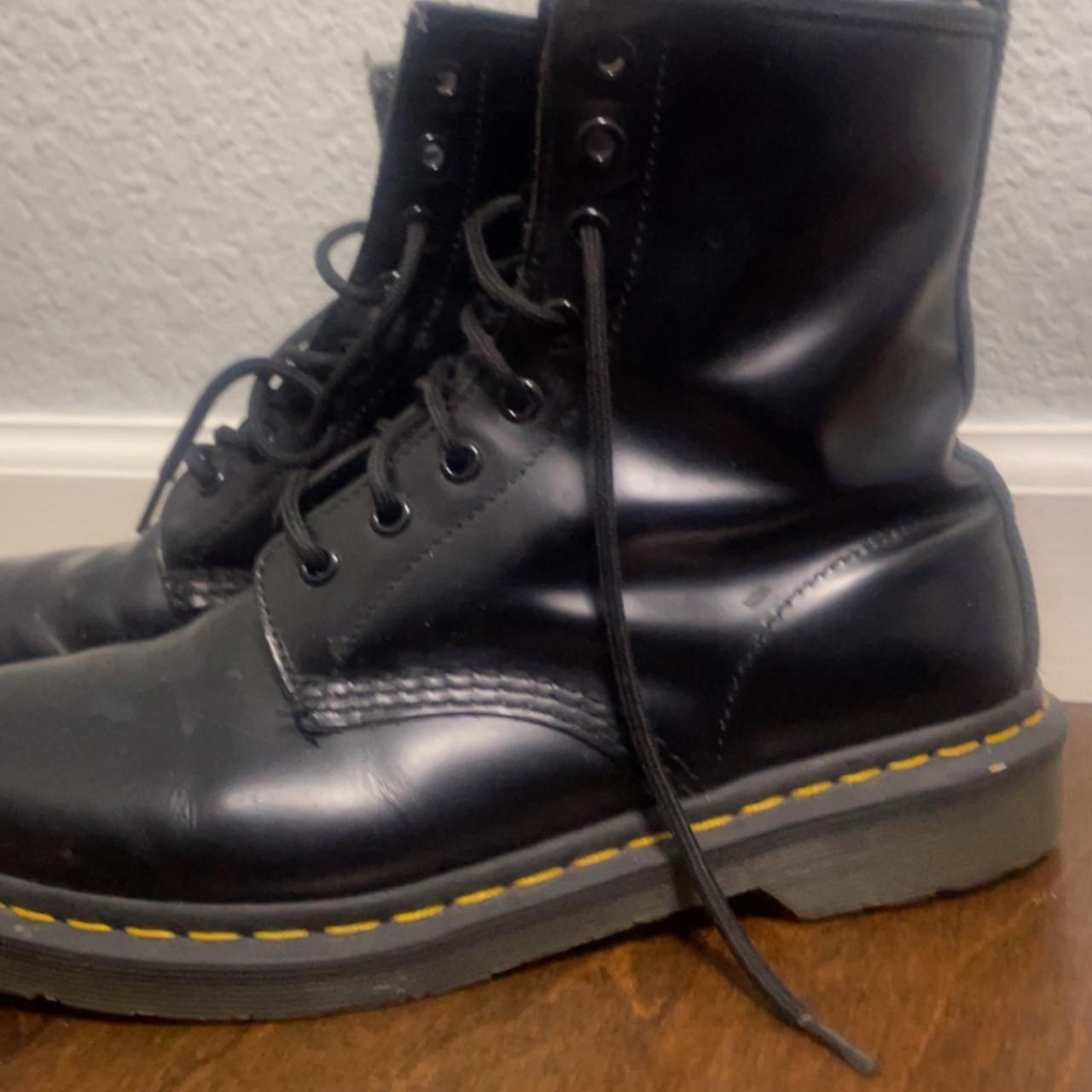 Used dr martens deals size 9