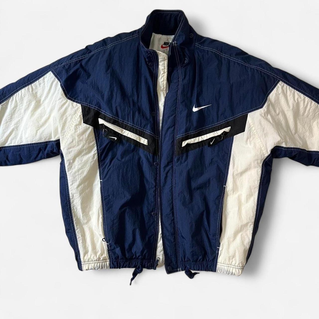 Nike Men's Jacket Navy/Blue L – Vintage Nike snowboard jacket
