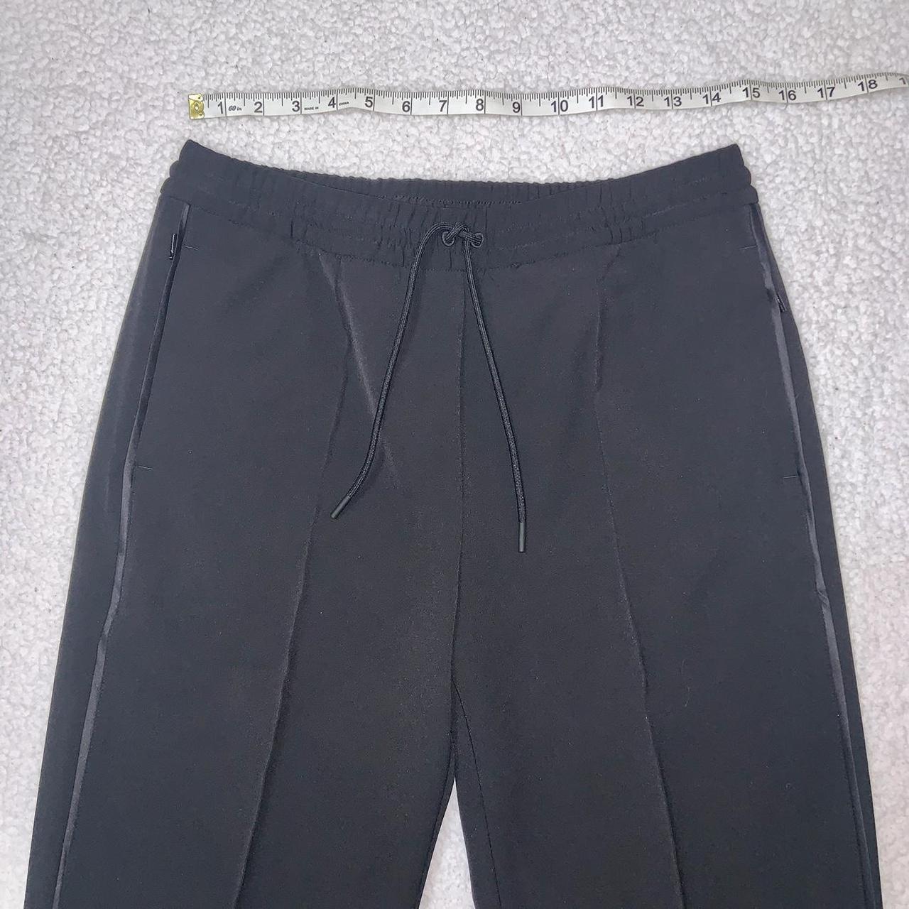 Athleta Endless High Rise Pant Size 6 I adore these - Depop