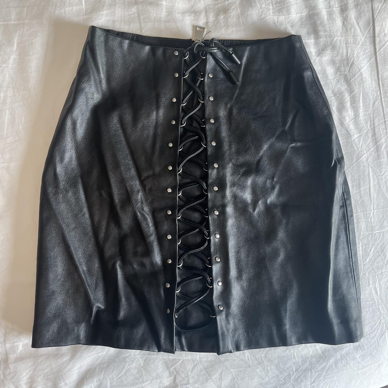 Faux leather skirt clearance stradivarius