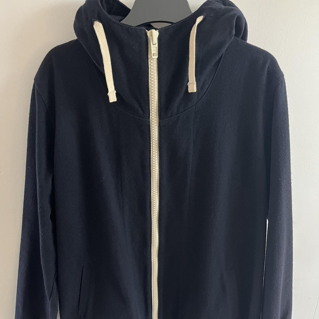 Arpenteur wool hooded jacket in Navy Blue. Size X