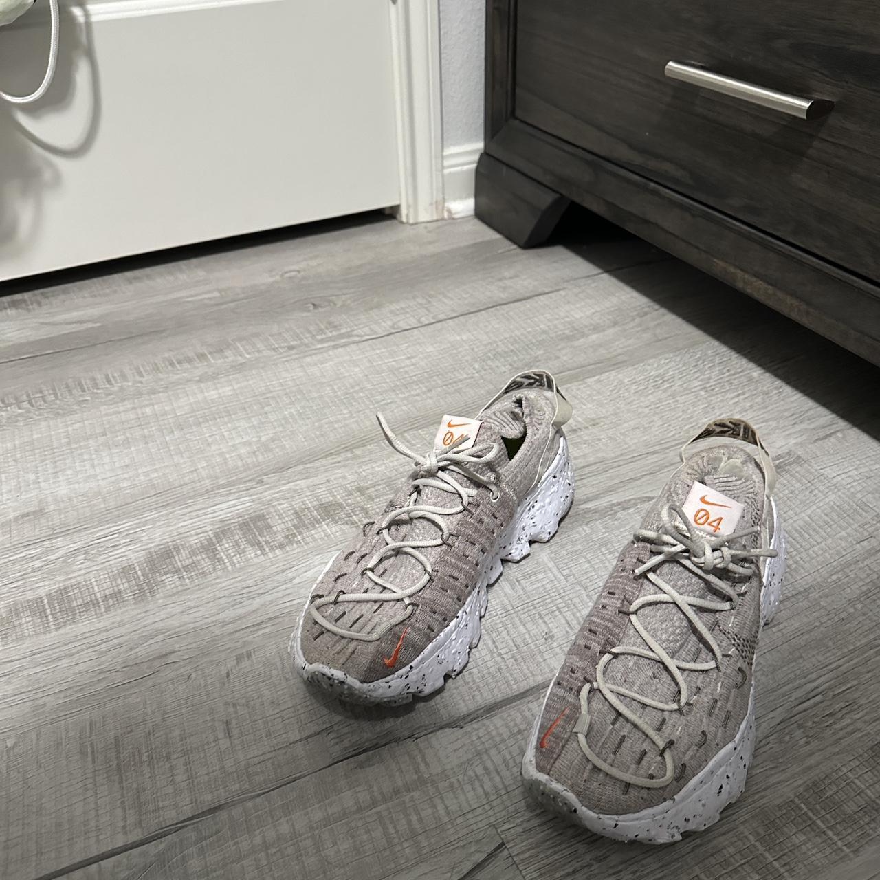 nike hippie 04 on feet