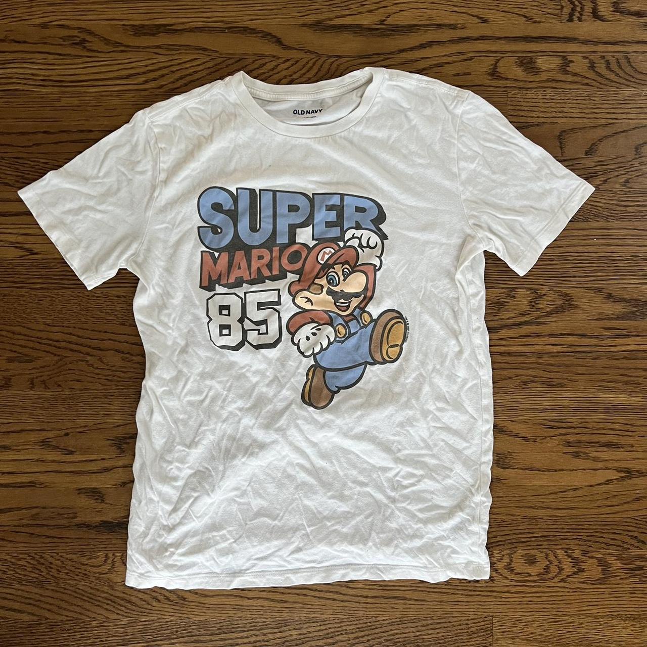 Super Mario Bros graphic t Size small fits well... - Depop