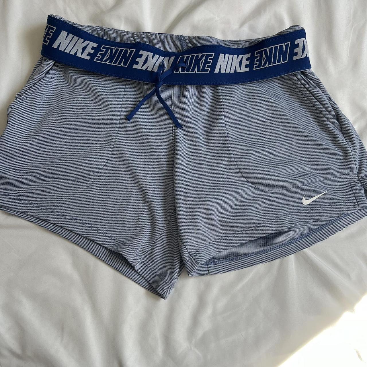 Nike Womens Dri-fit Relay Printed Cropped - Depop