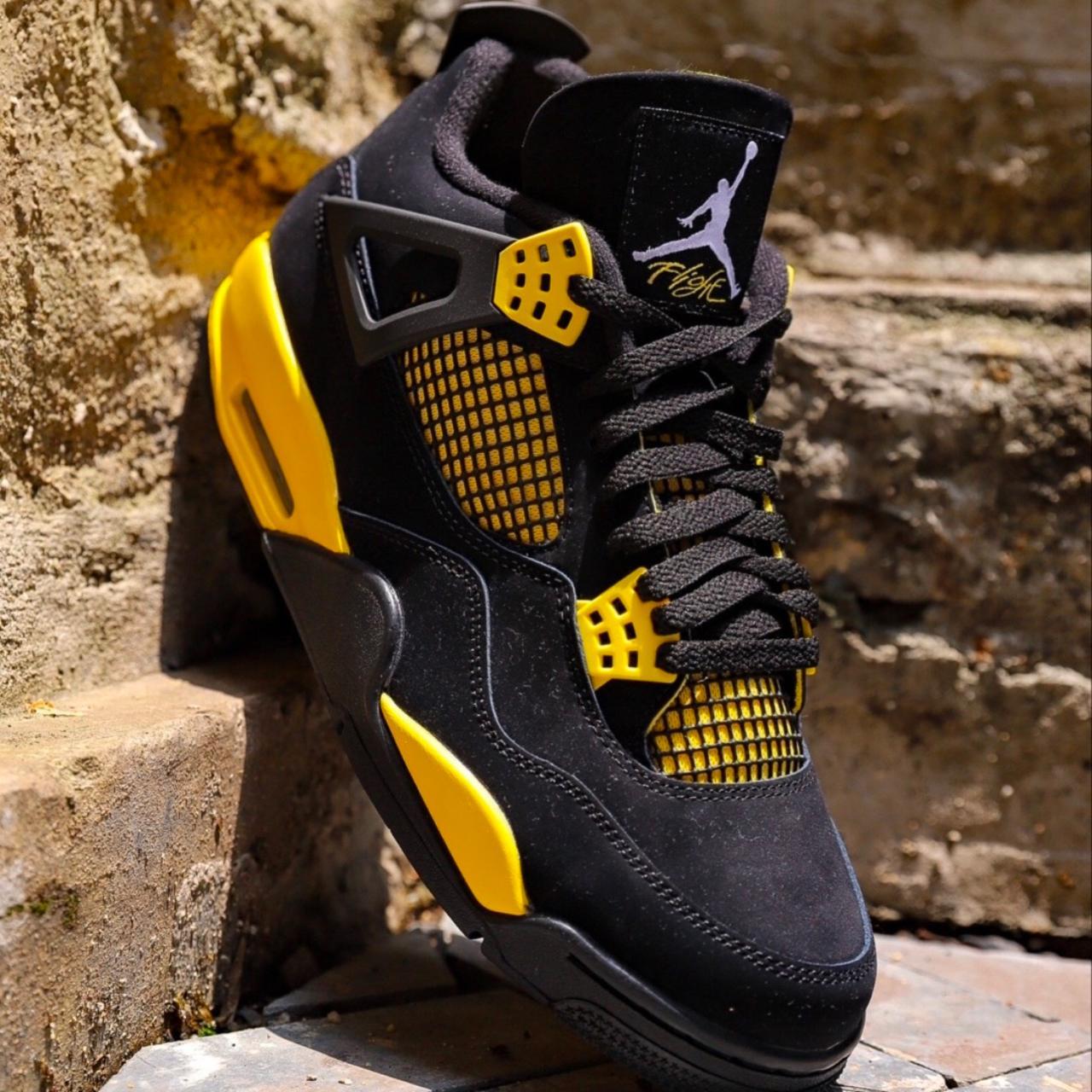 Jordan Air Jordan 4 Retro Thunder