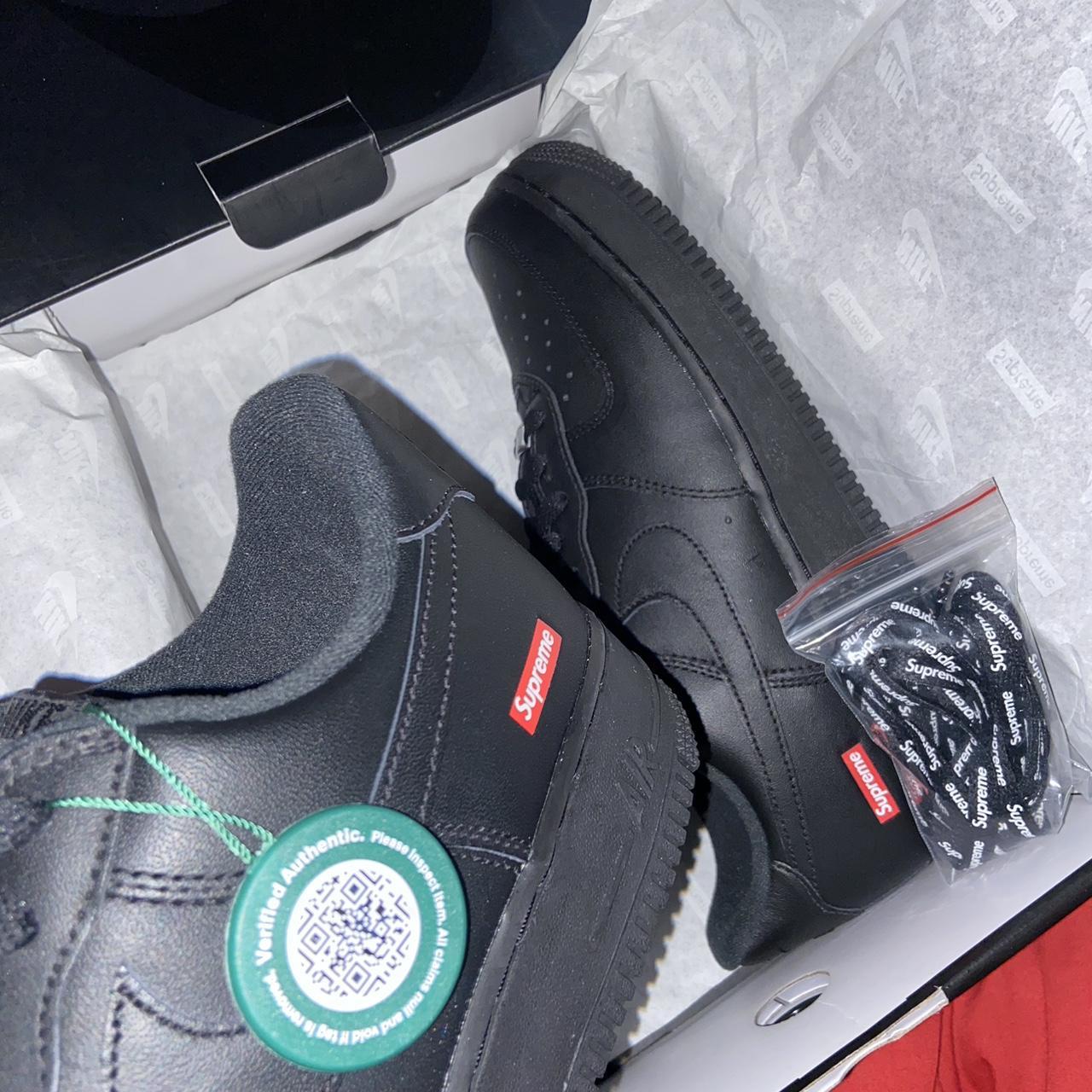 supreme airforces black