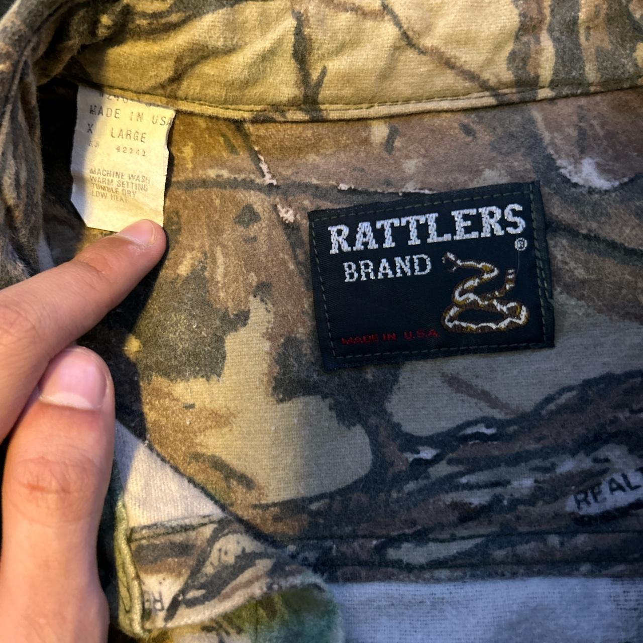 Men’s XL vintage camo button up shirt , Rattlers