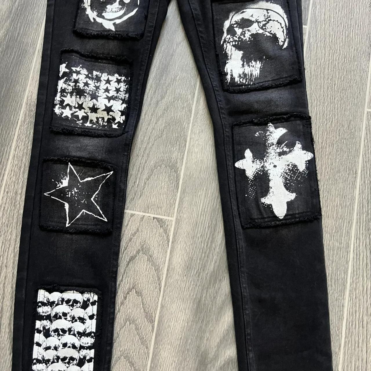 Black Skull Patches Stinger Jeans