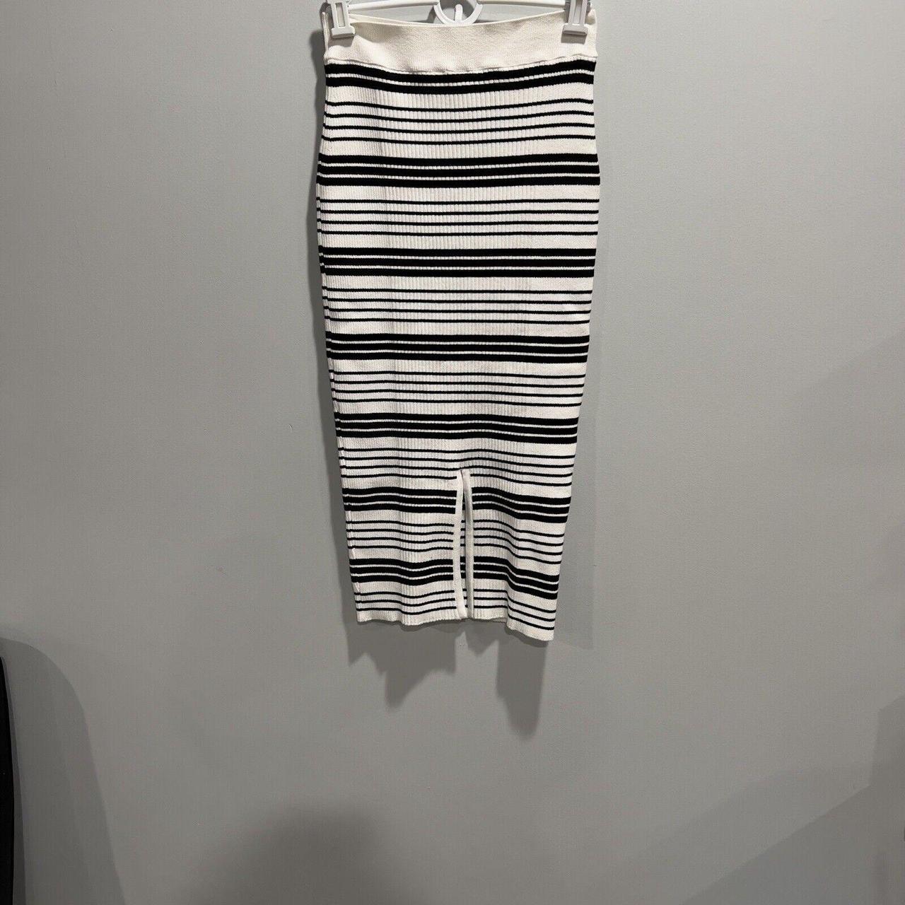 Source Unknown Women's Skirt - Multi - XS – This … - image 3