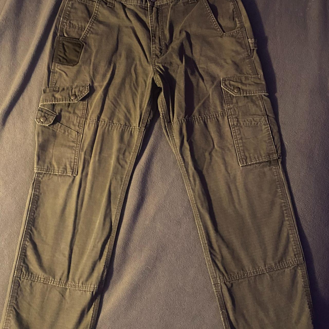 carhartt cargos - Depop