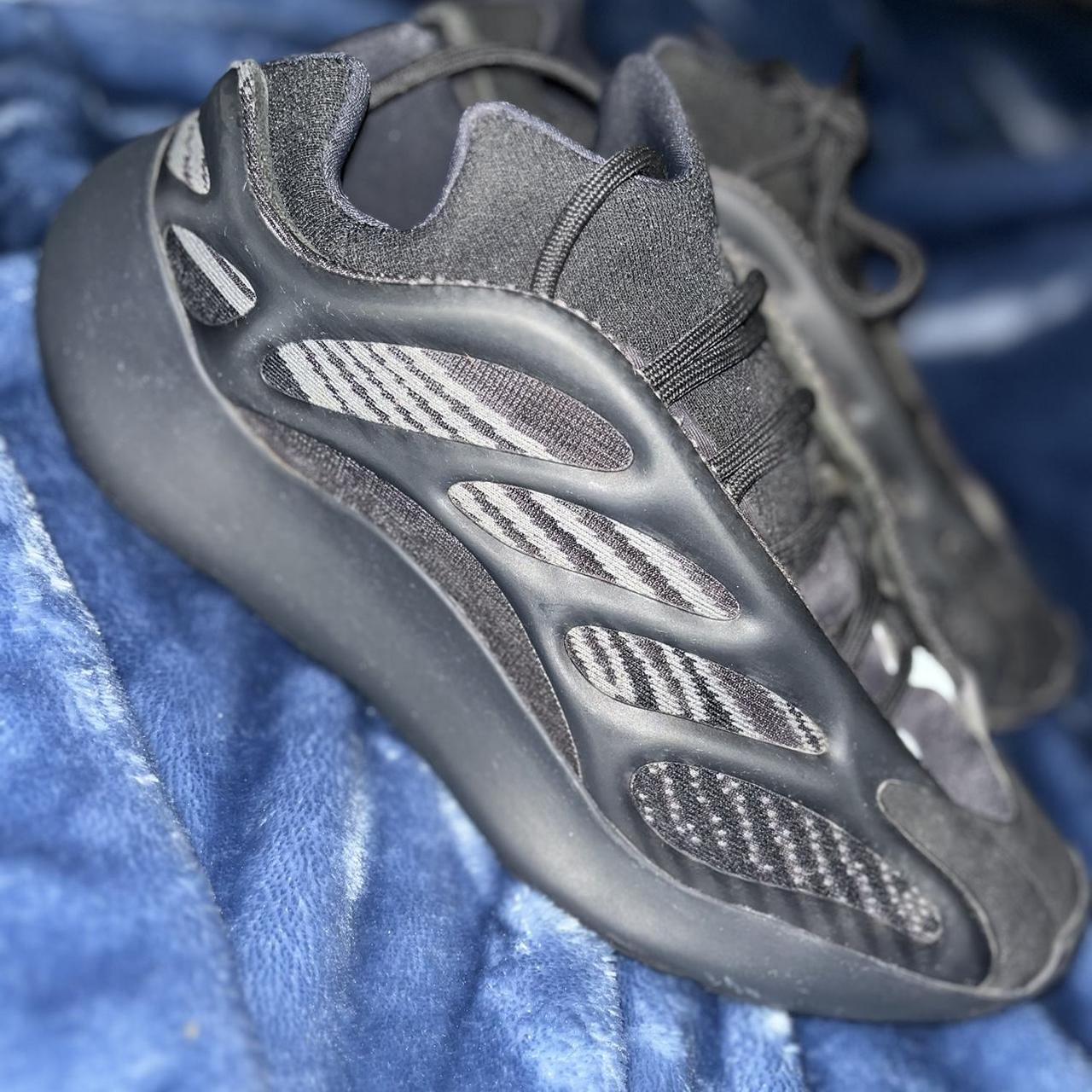 700v3 glow