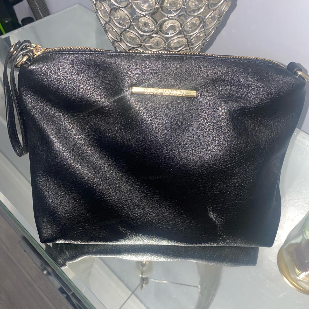 Steve madden deals black clutch