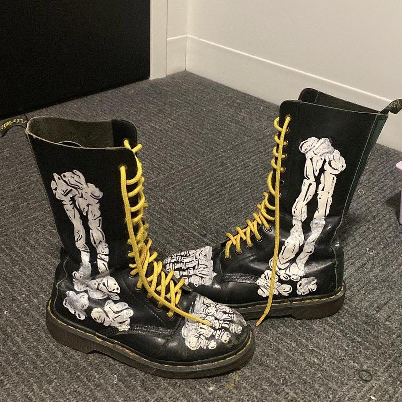 Punk 14 Eyelet Dr Martens Dr Martens 8053 Martens 1B99 Quad Boot