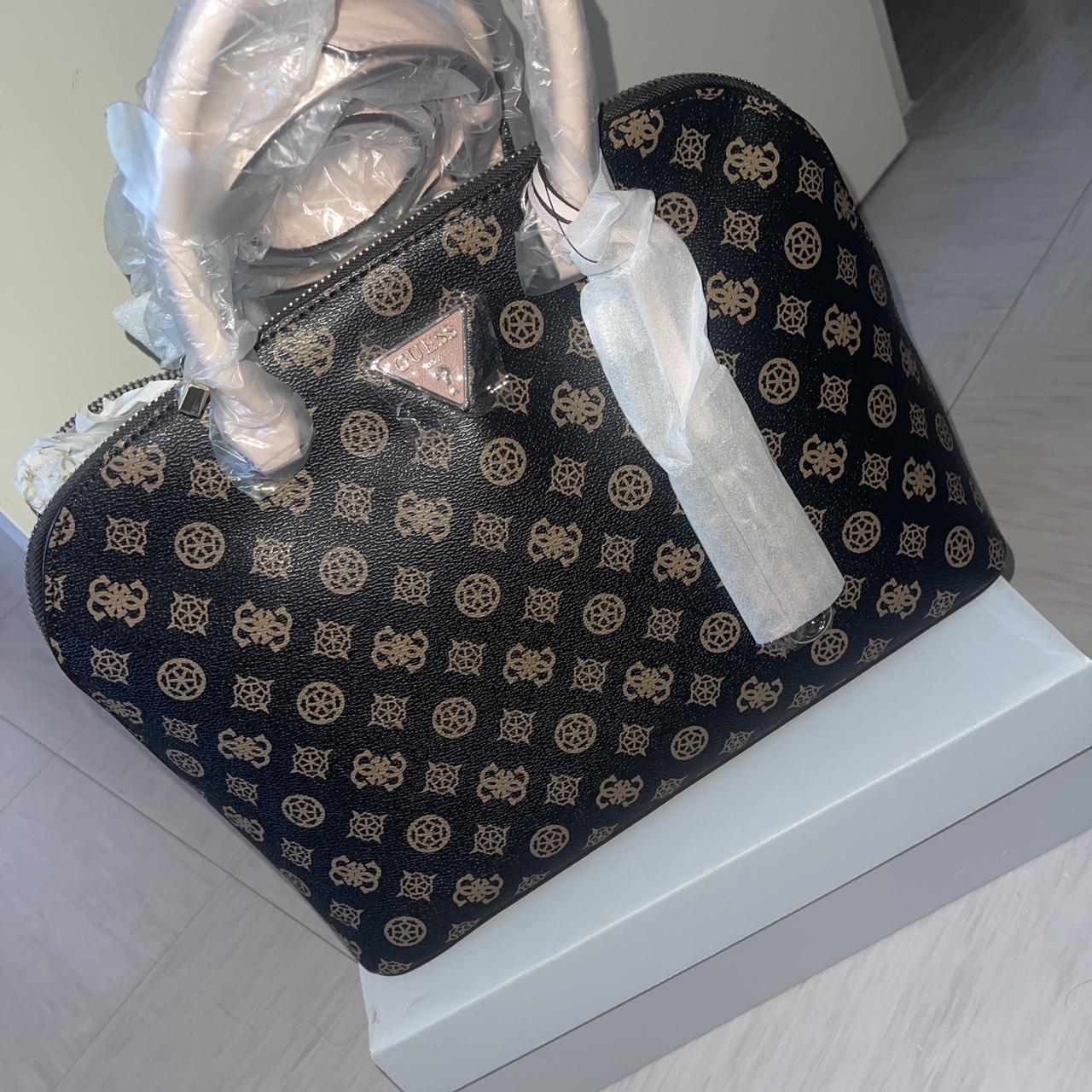 Guess maddy outlet handbag