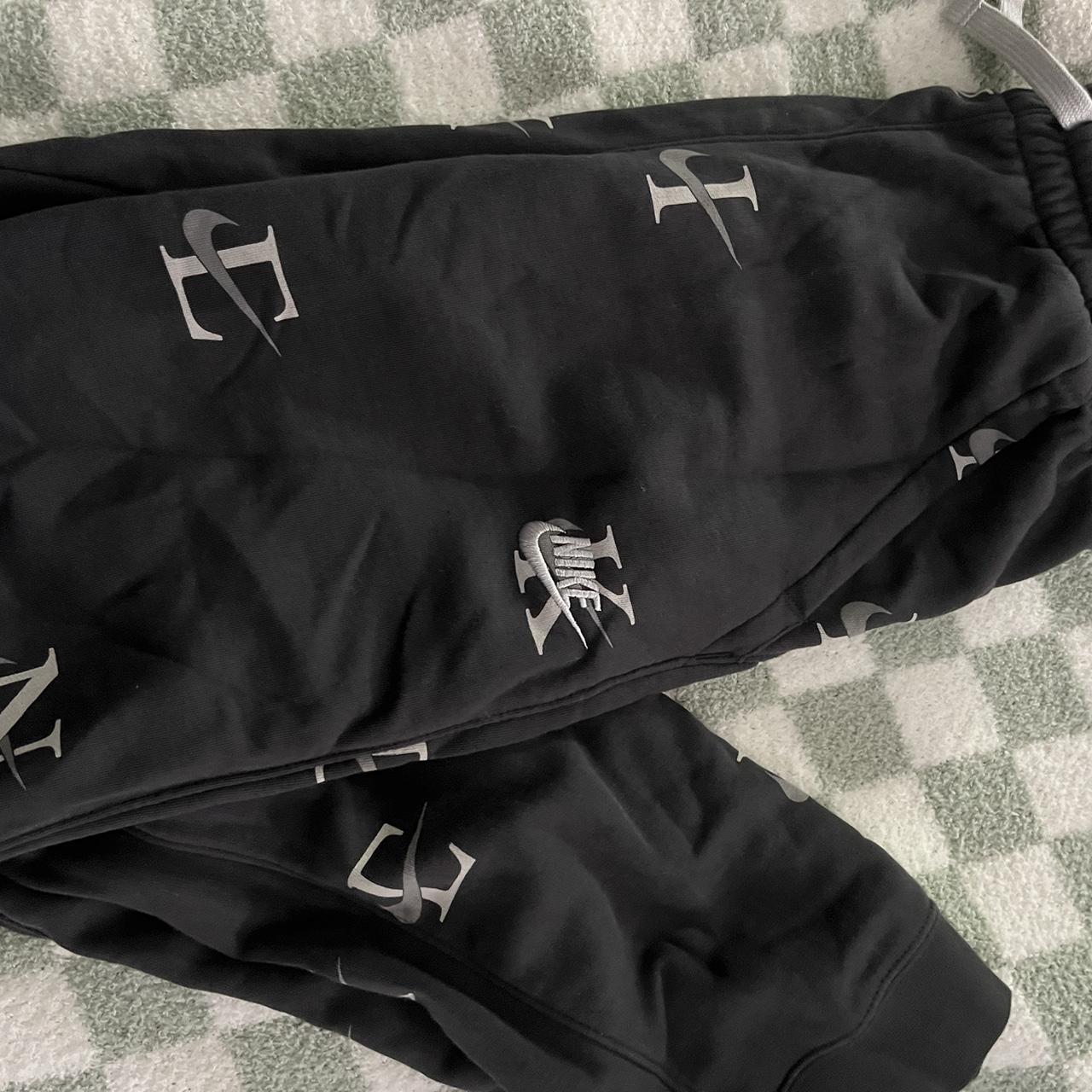 xs grey nike sweatpants
