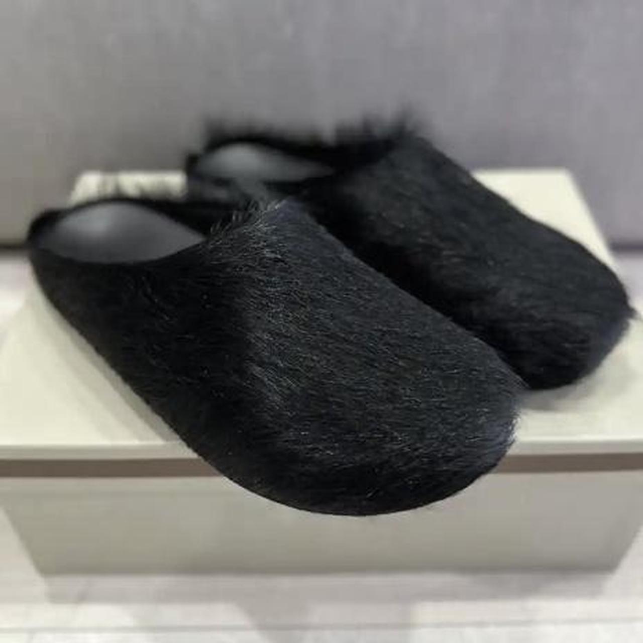 Marni Slides Fur All Black Retail 875+ Offers 275+... - Depop