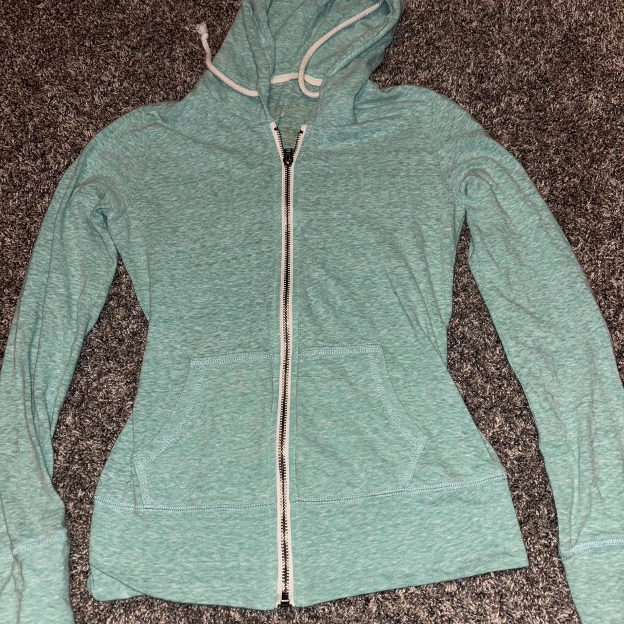 item listed by ouuitsestrella