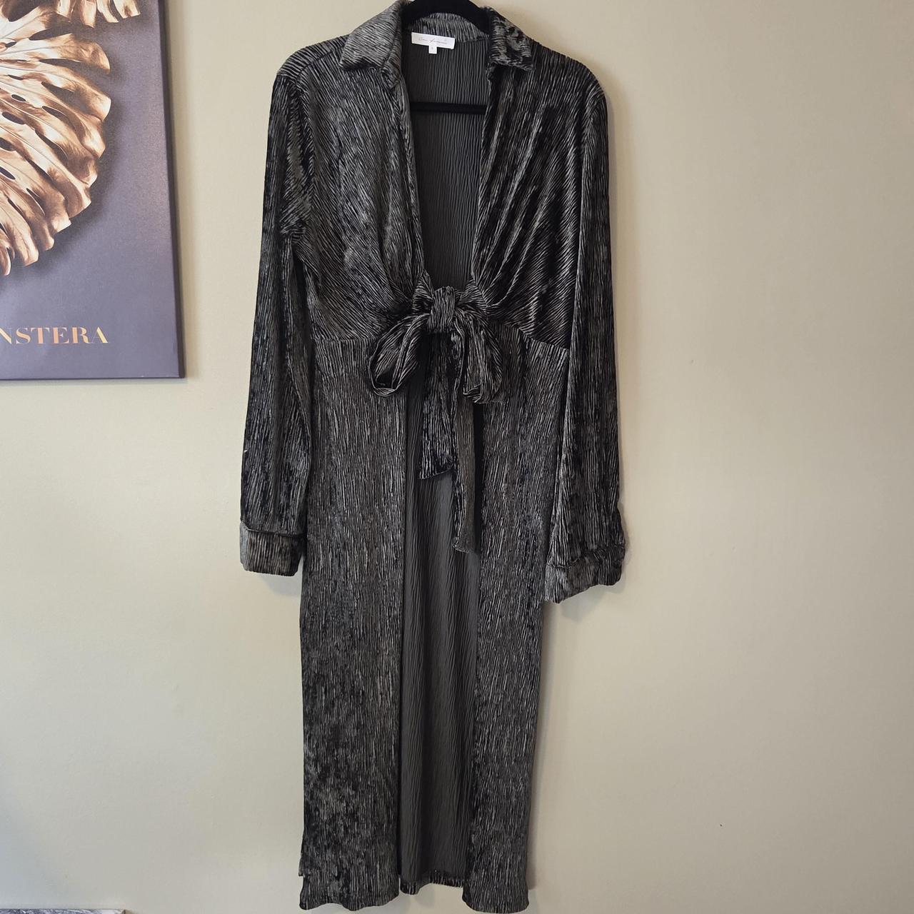 item listed by love2bechic