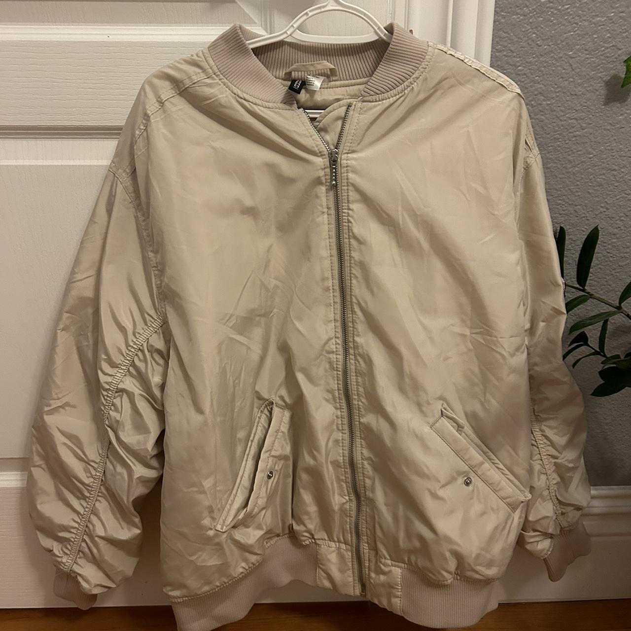 H&m divided outlet jacket