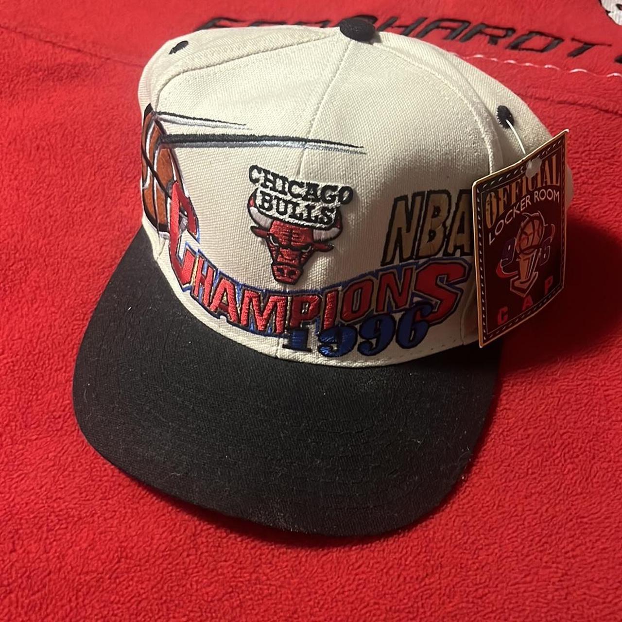 1996 bulls cap