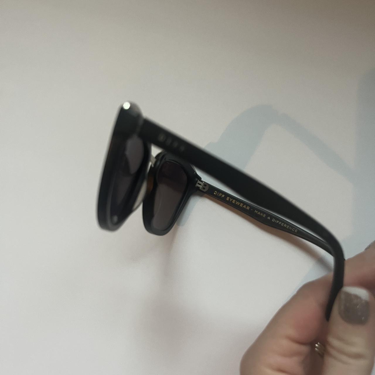 DIFF Women's Sunglasses - Black/Multi – DIFF Eyew… - image 4