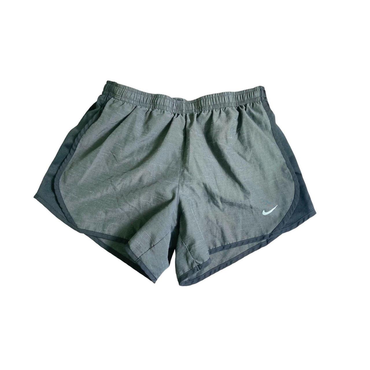 Youth large sales nike shorts