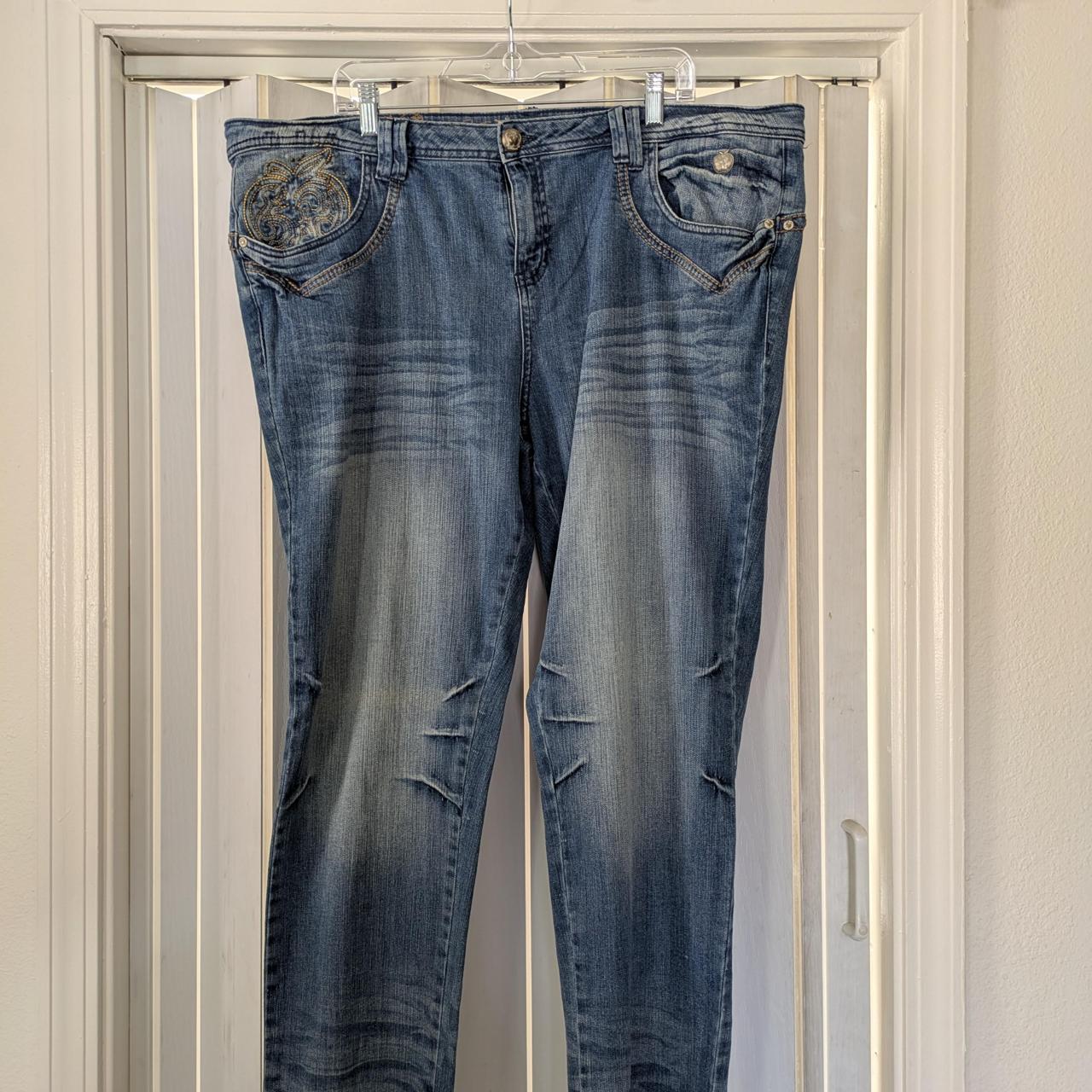 item listed by gloandleo