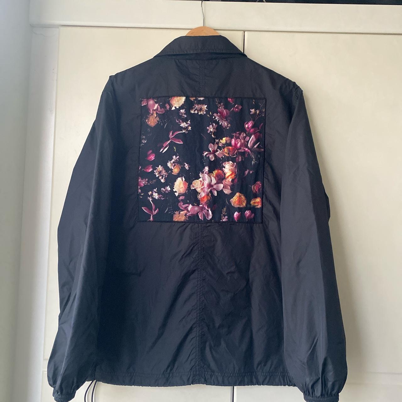 I love ugly black coach jacket large , Good condition...