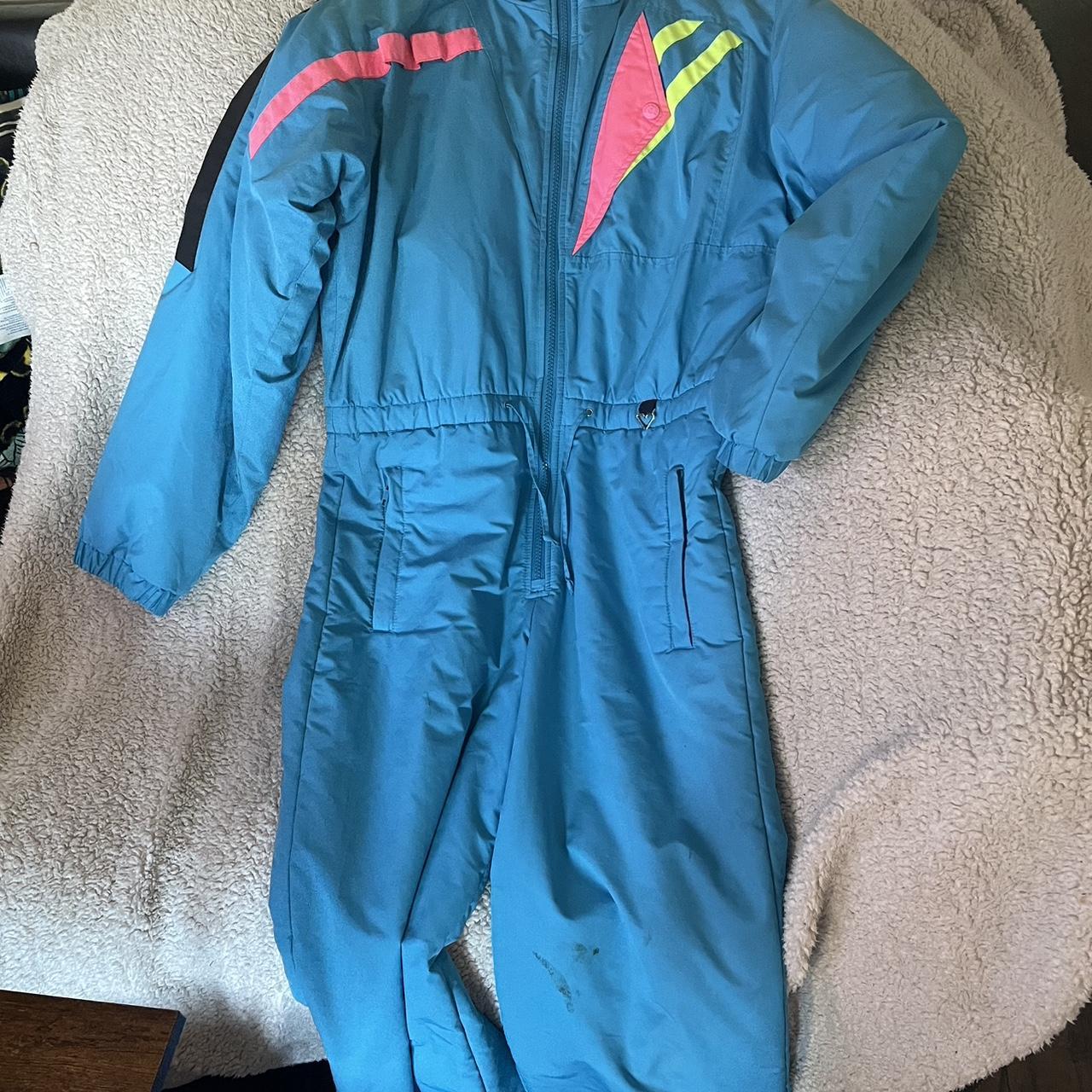 Ski suit - Depop