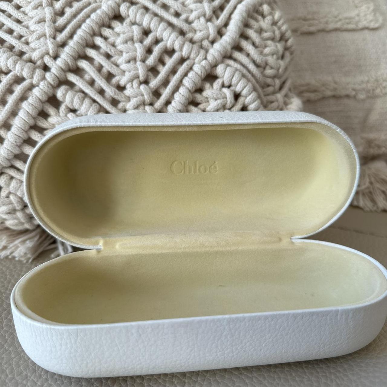 Chloé Sunglasses Case - Beige/Gold selling Hinged Clamshell