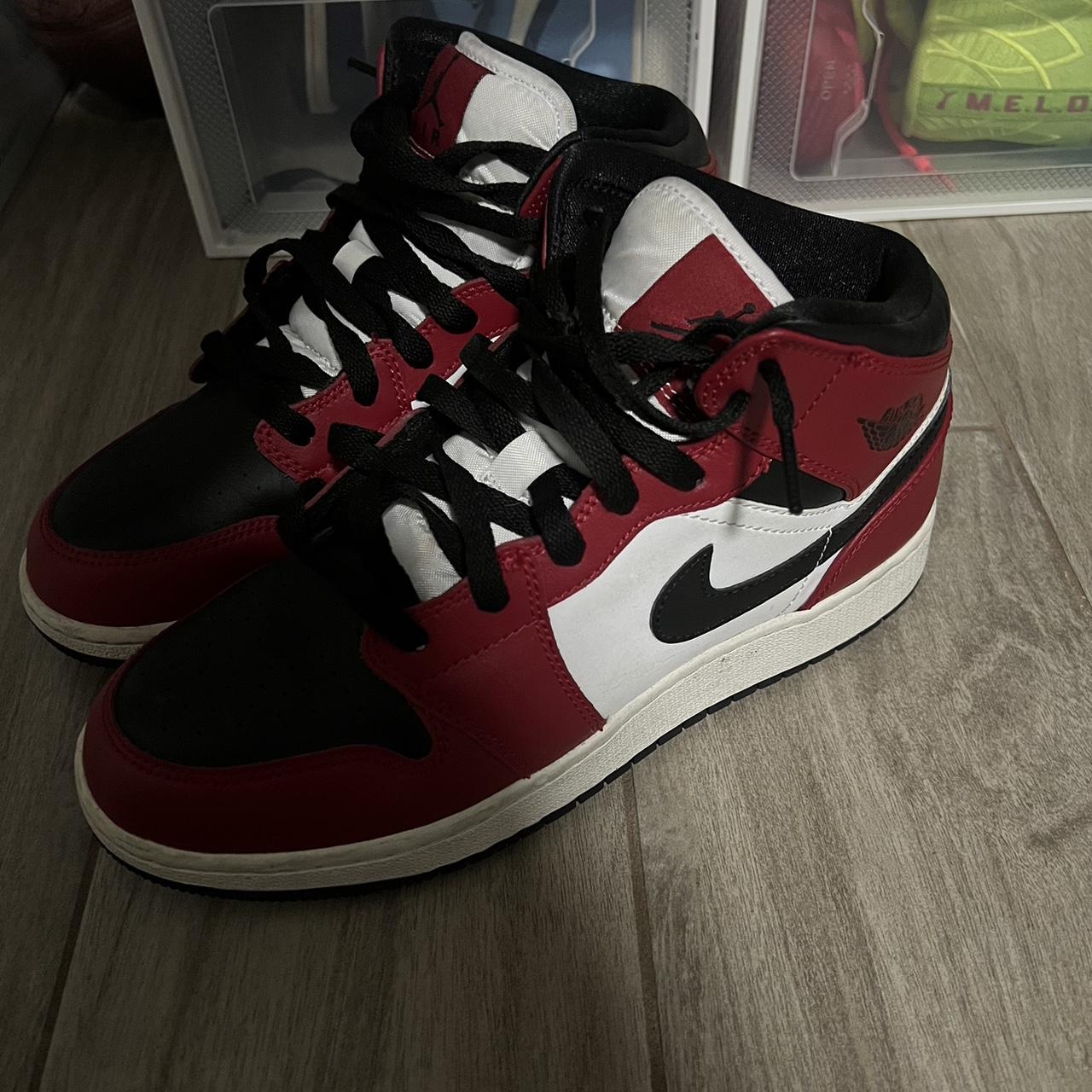 Jordan 1 Chicago black toe mid US 7 barely worn... - Depop