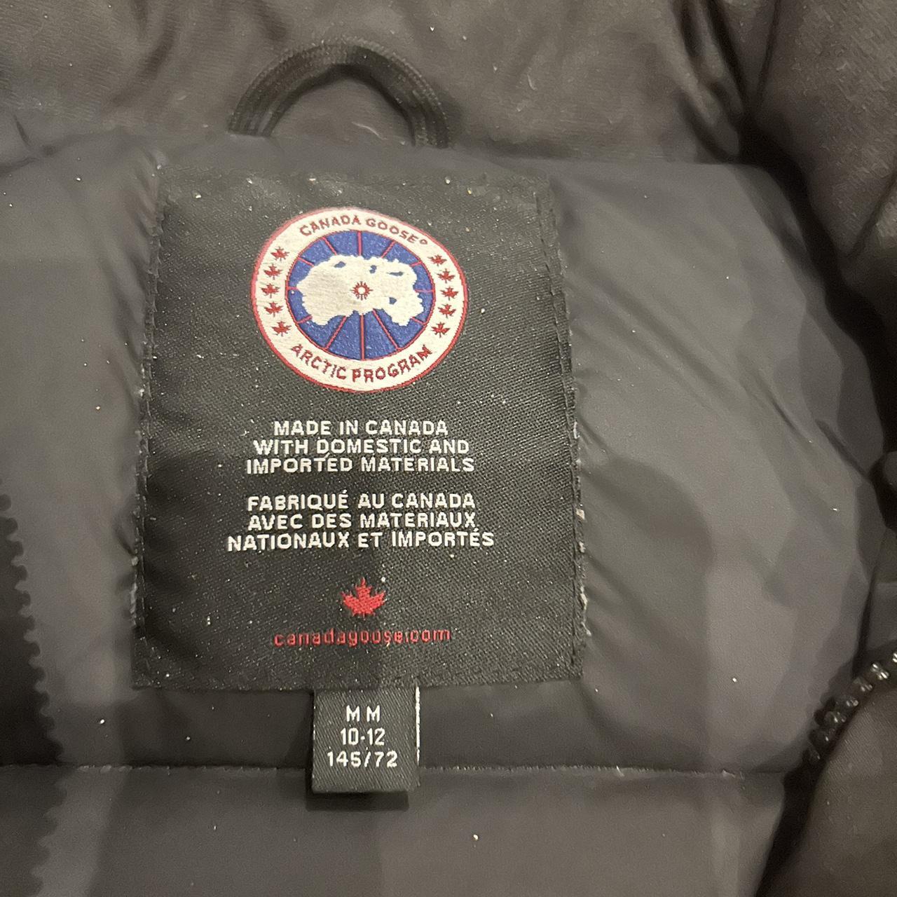 canada goose body warmer - Depop