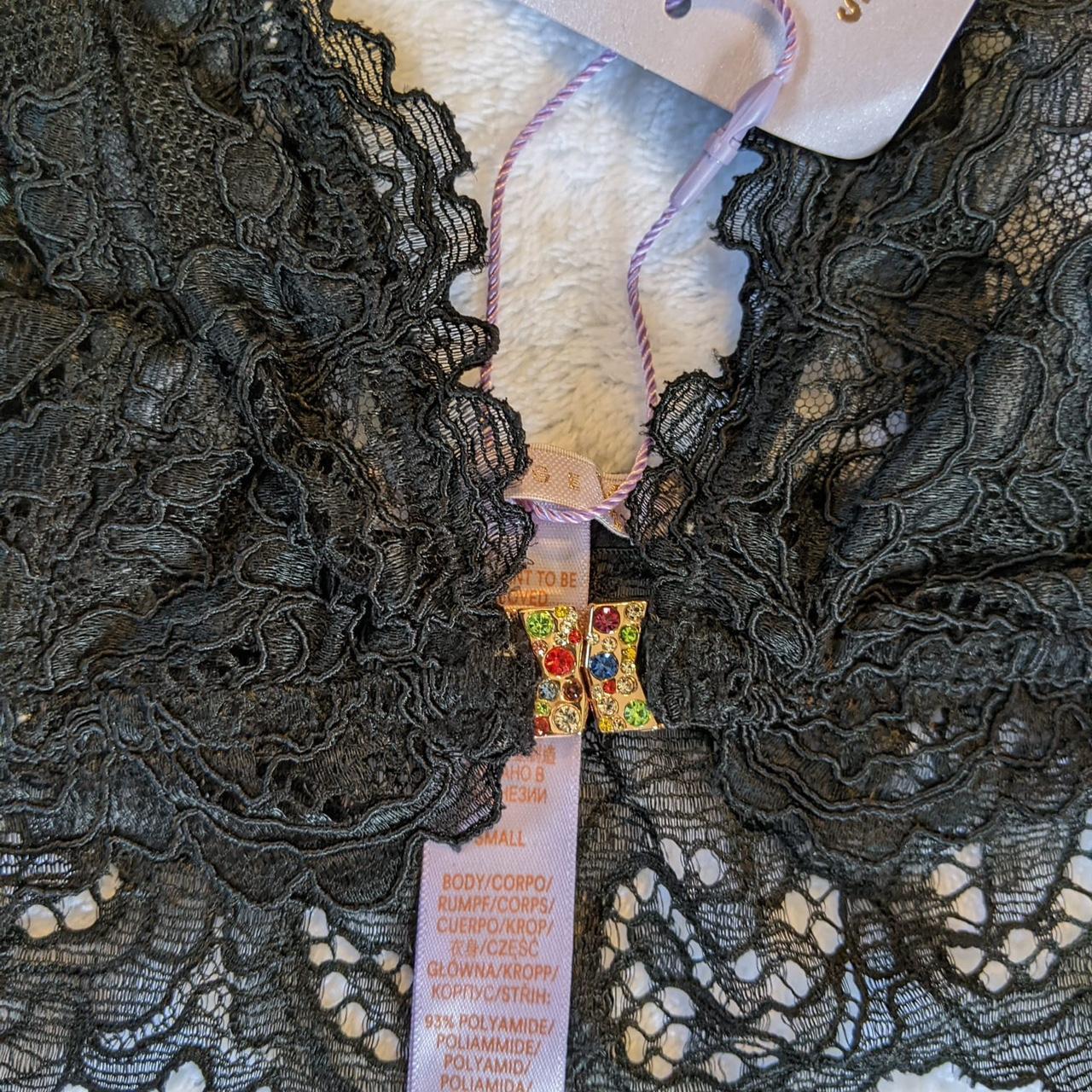 Romantic Corded Lace Front-Closure Bralette in Black