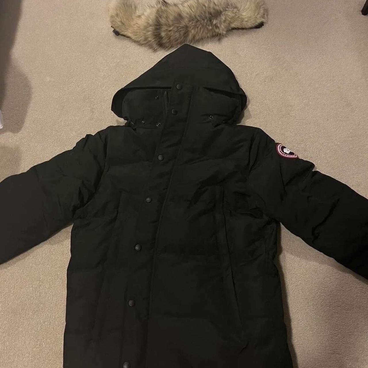 Canada goose clearance wyndham parka sizing