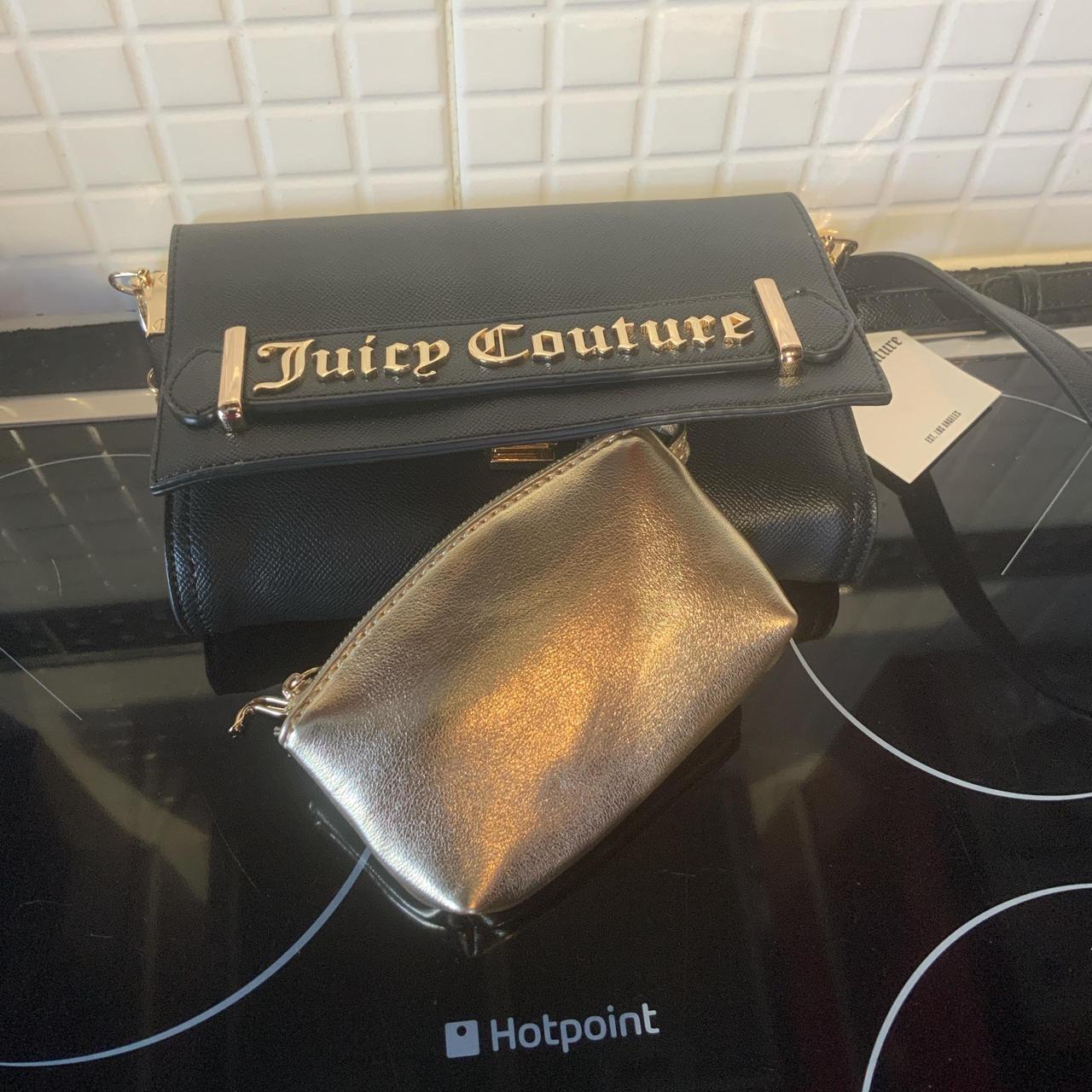 【Juicy Couture】Jasmine ミニポーチ付き バッグ Juicy Couture Jasmine Small Crossbody Bag - Black | Littlewoods