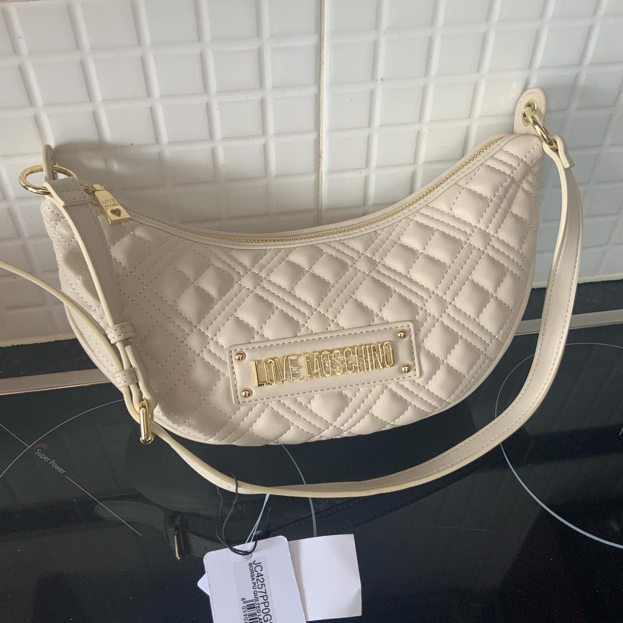 Love moschino cream borsa PU quilted lamb should've | Depop Love moschino cream borsa PU quilted lamb should've | Depop