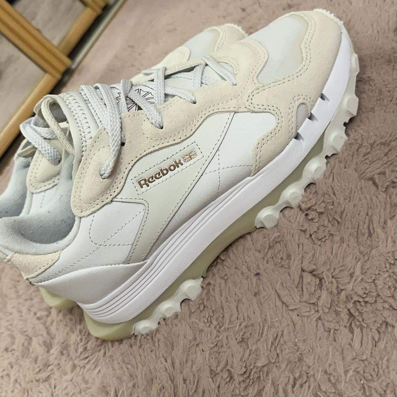 Cardi b sale reebok trainers