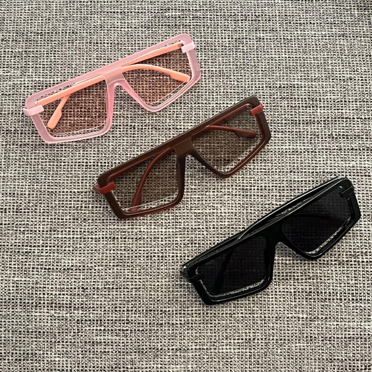 Sold 3 bundle sunglasses