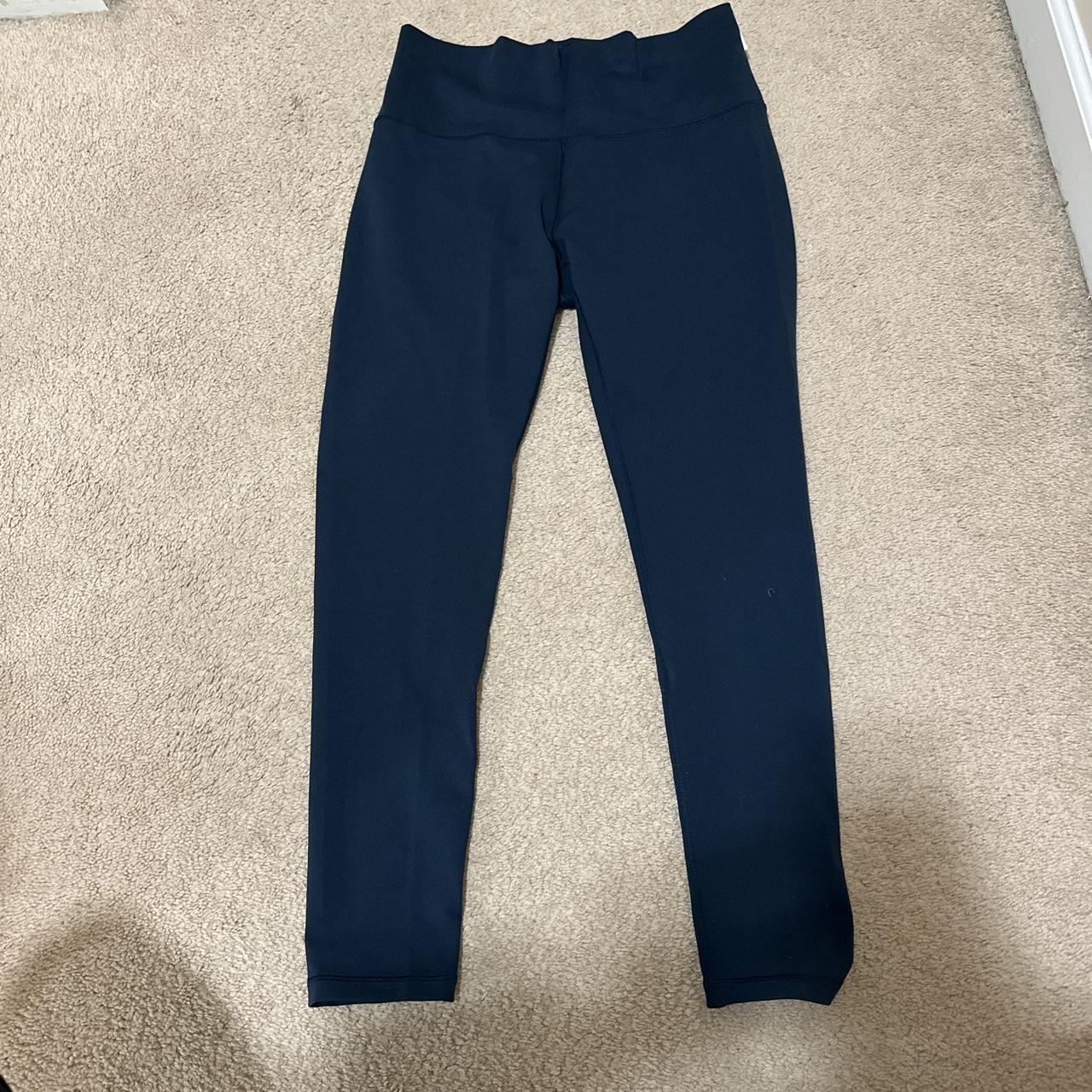 size large navy calia leggings. never worn new with - Depop